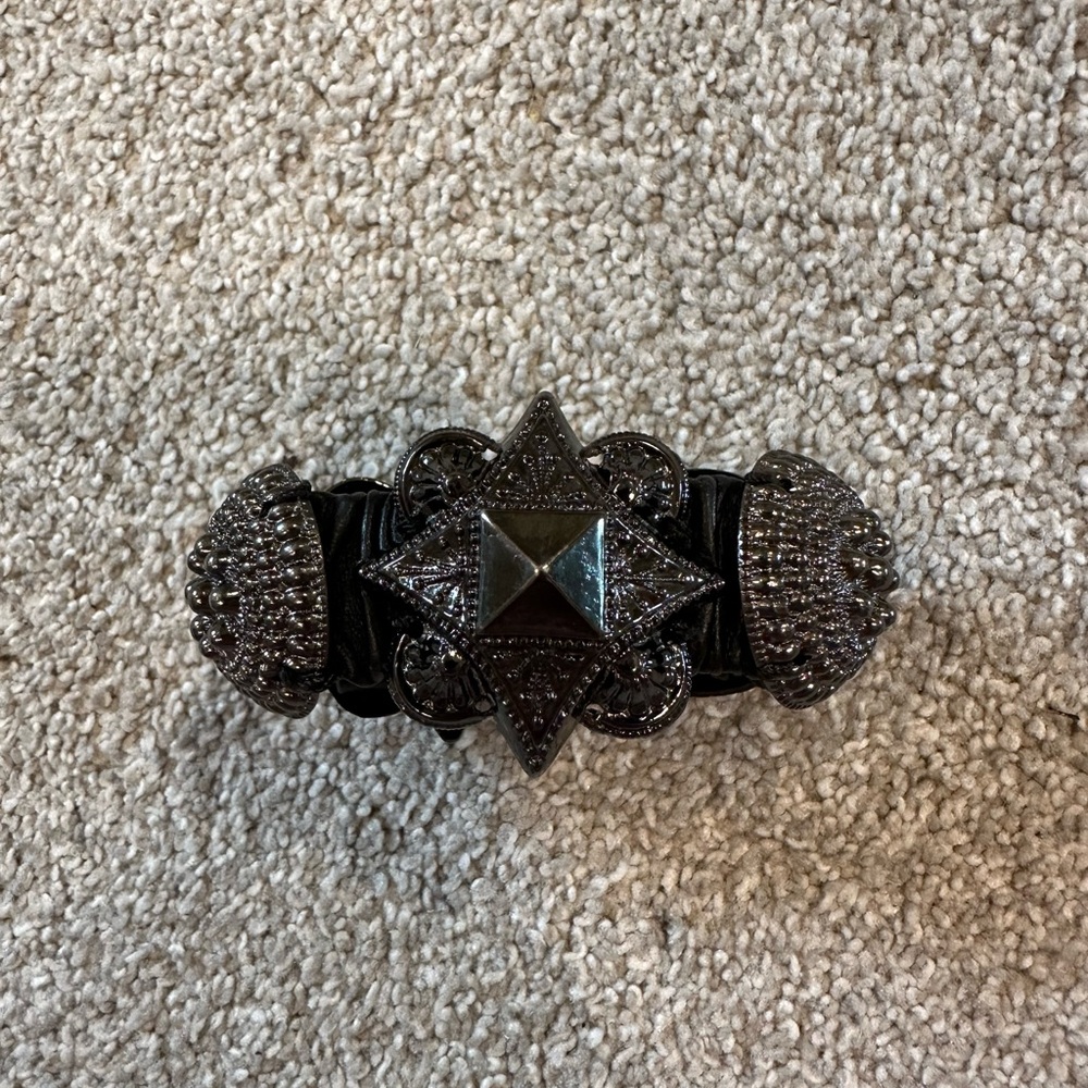 Burberry metal and leather bracelet